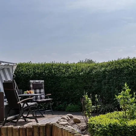 Haus-blum-schoene-ferienwohnung-in-absolut-ruhiger-lage-in-westerland * Westerland