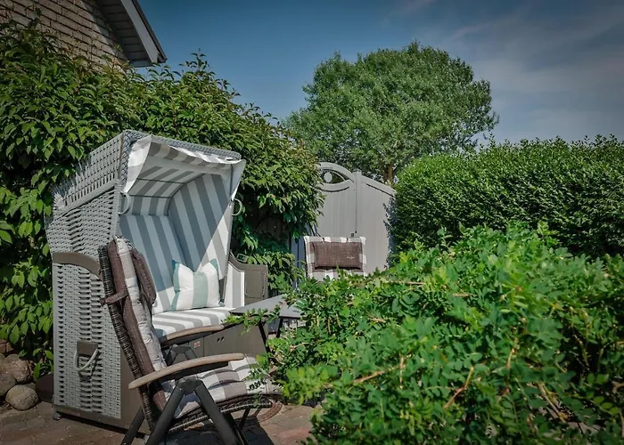 Haus-blum-schoene-ferienwohnung-in-absolut-ruhiger-lage-in-westerland *