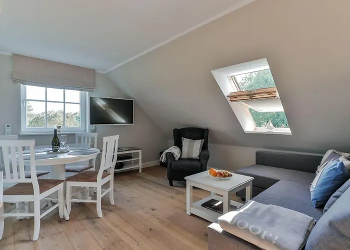 Haus-blum-schoene-ferienwohnung-in-absolut-ruhiger-lage-in-westerland فيسترلاند