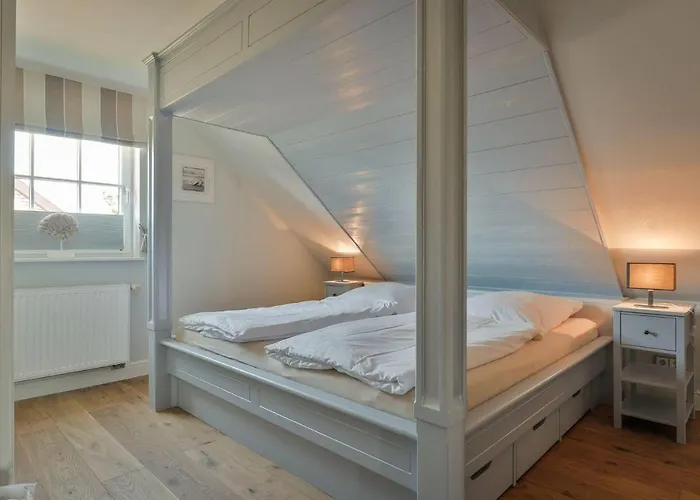 شقة Haus-blum-schoene-ferienwohnung-in-absolut-ruhiger-lage-in-westerland