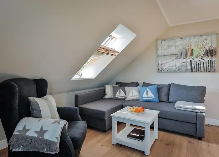 Haus-blum-schoene-ferienwohnung-in-absolut-ruhiger-lage-in-westerland * فيسترلاند